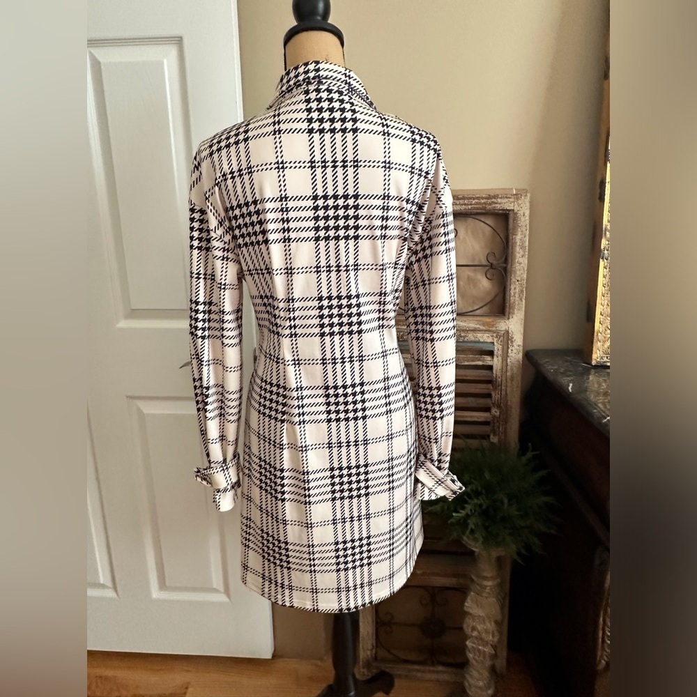 SHEIN Black & White Plaid Button Front Dress – Size Medium (US 6) - Picture 7 of 13